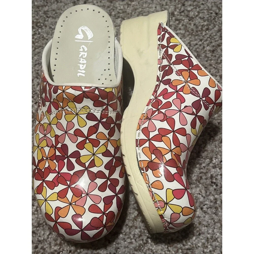Grapil Women’s Comfort Clogs Nursing Sz 39